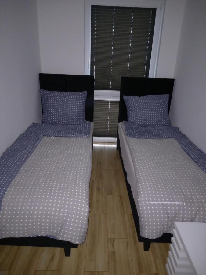 Apartament Rozana Piatka Appartement Kutno Buitenkant foto