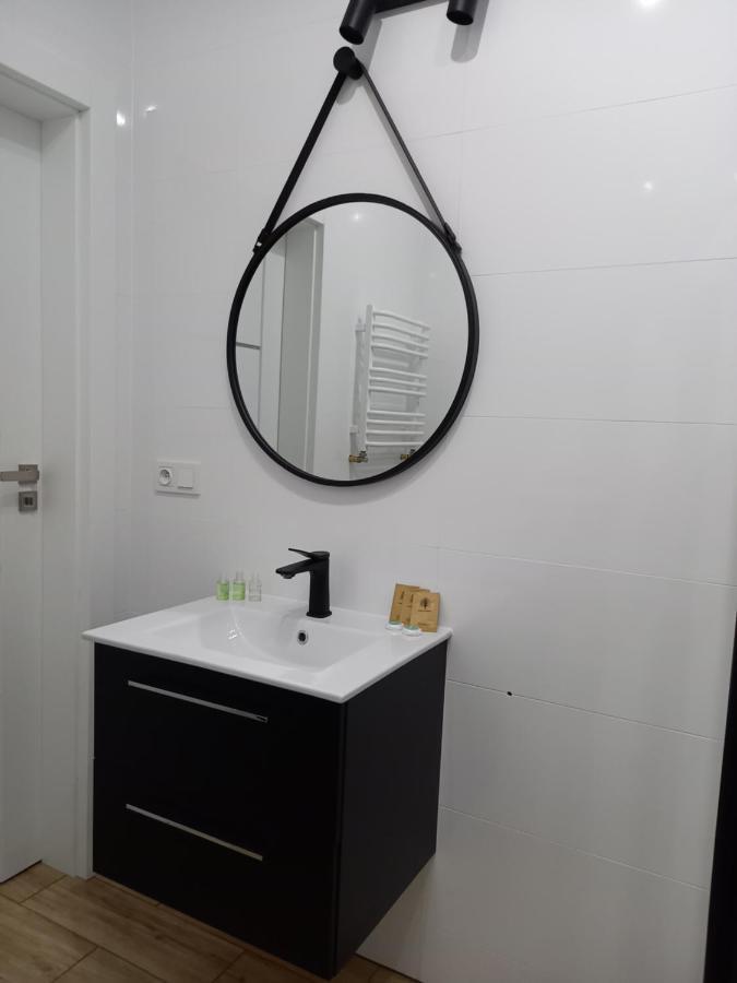 Apartament Rozana Piatka Appartement Kutno Buitenkant foto